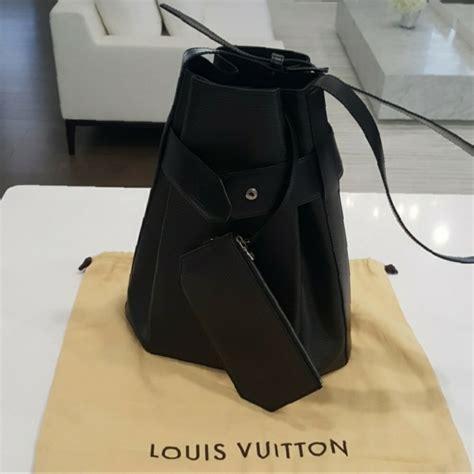 louis vuitton azione|louis vuitton epa.